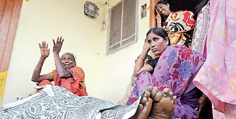 Family members of Laxmi family wailing in front of her body in Khammam on Friday | Sayantan Ghosh