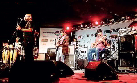 Groove#3 during one of their performances