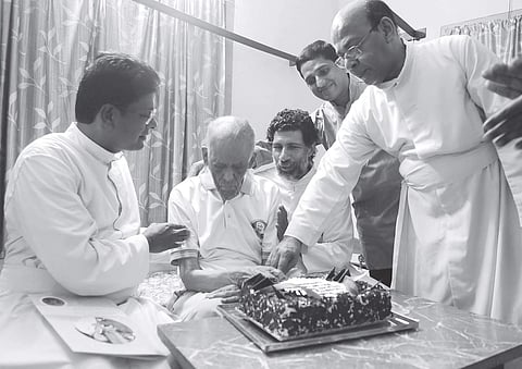 The officials of SH College, Thevara, honouring Padma Bhushan Fr Gabriel. (Top) ‘Stenaelurillus Gabrieli,