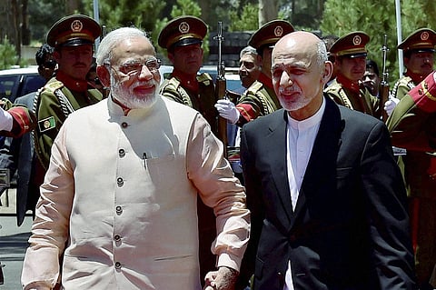 Prime Minister Narendra Modi shakes hands with Afghan President Ashraf Ghani.(File | PTI)