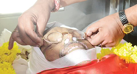 After Bequeathing Rich Legacy, Poet Bows Out