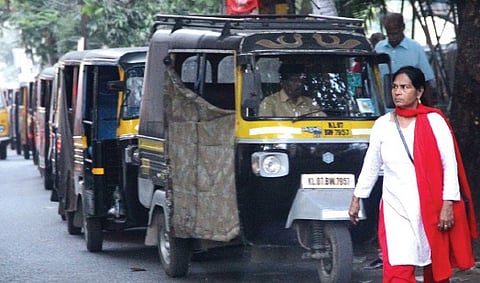 Auto Unique Numbers Stuck in a Rut