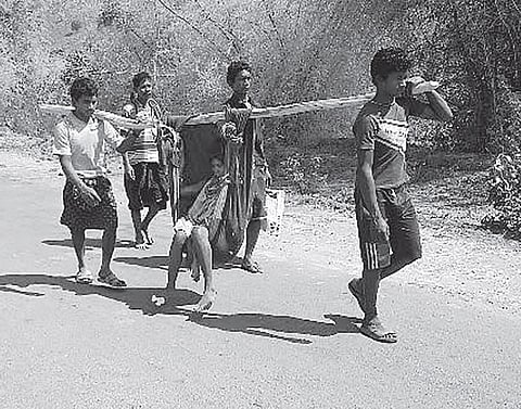 Pregnant Women Suffer in Rayagada District With Improper Ambulance Service