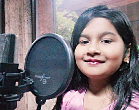 Young Yuvina Dubs For Mummy-Save Me