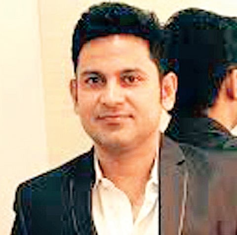 The Mystery Behind Lyricist Manoj Muntashir's Name
