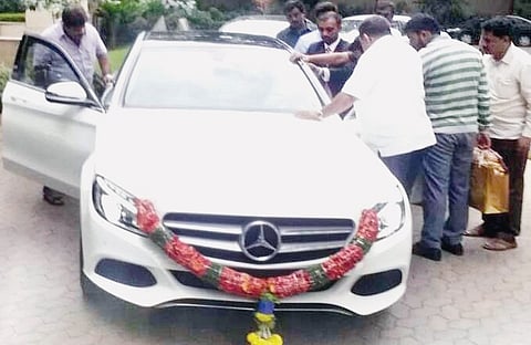Shamanur keeps his word, buys a Merc