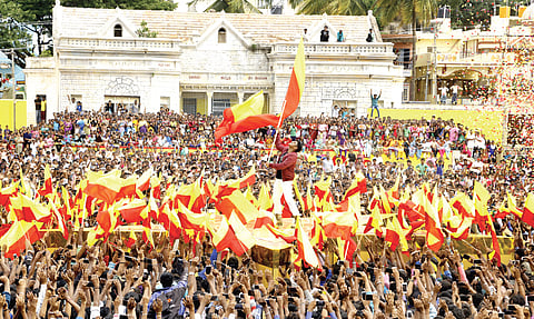 True-blue 'fan frenzy' for Doddmane Hudga