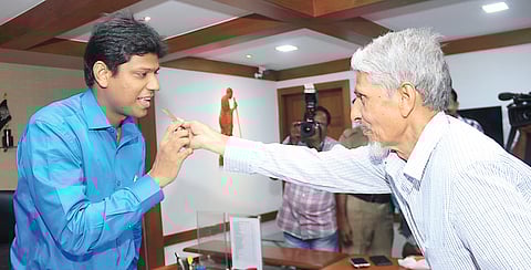 Safirulla takes over as new Collector