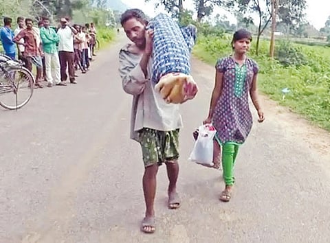 Dead wife on shoulders: More insult for Dana Majhi as collector asks 'if he killed his wife'