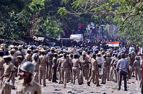 94 policemen and senior officers have been injured and 51 police vehicles have been damaged on Monday. | Express Photo Service