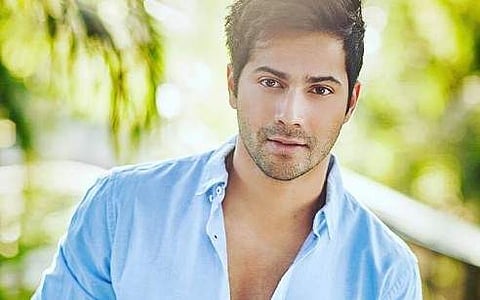 'Judwaa 2' sees Varun bringing back to celluloid the iconic characters Raja and Prem portrayed by Salman Khan in 'Judwaa', which was also directed by David Dhawan. (Photo | .facebook.com/VarunDhawan.co/)