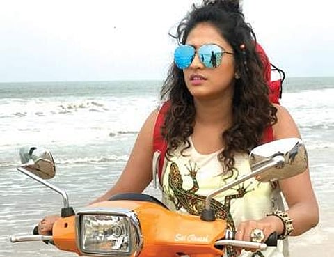 Actress Hariprriya plays an extrovert — Rashmi aka Rash — in Life Jothe Ondh Selfie, where she shares screen space with Prem and Prajwal.