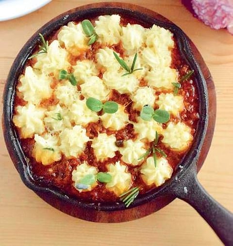 Felix goes classical with old fashioned menu