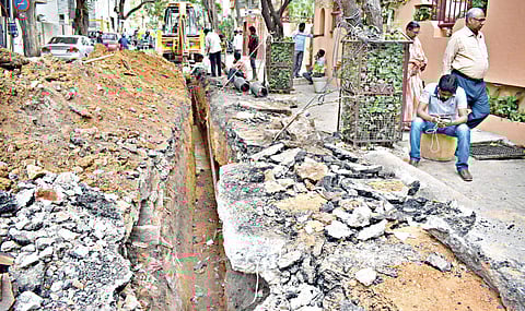 Sewage line cuts through life, trade in Koramangala