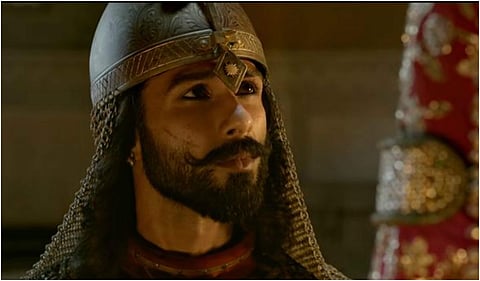 photo | YouTube screengrab