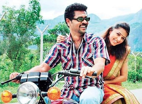 ' Kalavaadiya Pozhudhugal' review: A tedious time travel to the nineties