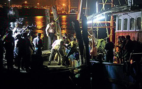 Bodies of fishermen being brought to Vypeen on Tuesday | Melton Antony