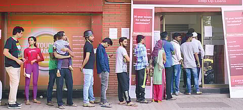 India sticks to bank spending plan, no bumper recapitalisation yet