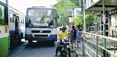 Info system: Only apathy on display