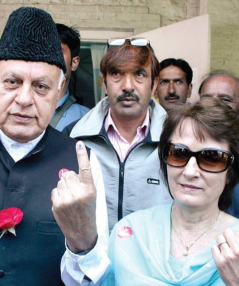 Farooq Abdullah with his wife Molly