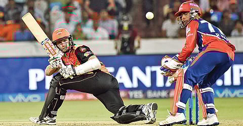 Sunrisers Hyderabad’s Kane Williamson sweeps during his half-century against Delhi Daredevils on Wednesday | Vinay Madapu