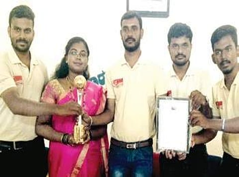 Allinnov founders Gowthami S, Ramakrishnan B and others with the National Intellectual Property award