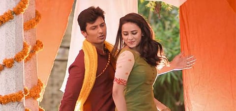 Sangili Bungili Kadhava Thorae. | Youtube