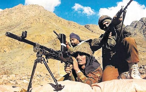 soldiers in Kargil