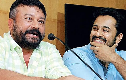 Actor Jayaram speaking at the meet held at Kochi Press Club. Unni Mukundan is also seen | K Shijith