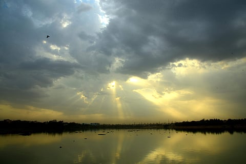 An overcast Kolkata sky before rains began to pour due to cyclone Mora. | Express Photo Service
