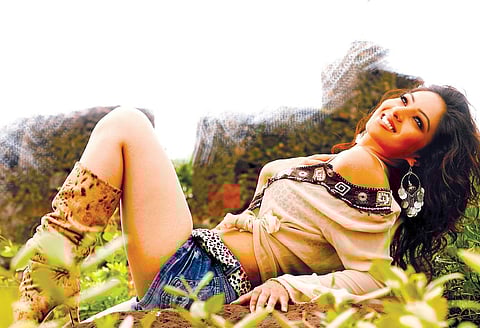 I want to be like Madhuri Dixit: Nikesha Patel