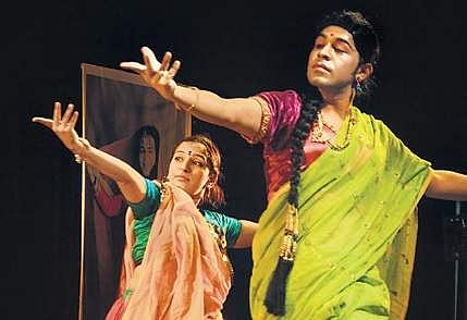 Artists during a scene of Roop Aroop