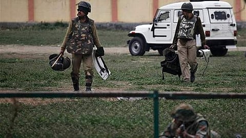 Gunshot near CRPF camp triggers panic in Bijbehara in Kashmir
