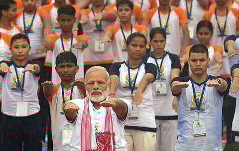 PM Modi leading the celebrations of the third edition of International Yoga Day in Lucknow.(PTI)