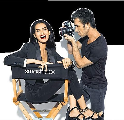 Smashing hits for the Selfie-centred