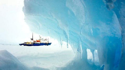 Iceberg breaks off Antarctica. (File photo)