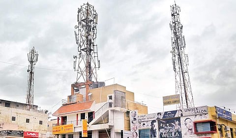 At least 10,000 towers are present in BBMP limits, but fees have been paid for only 200 of them | nagaraja gadekal