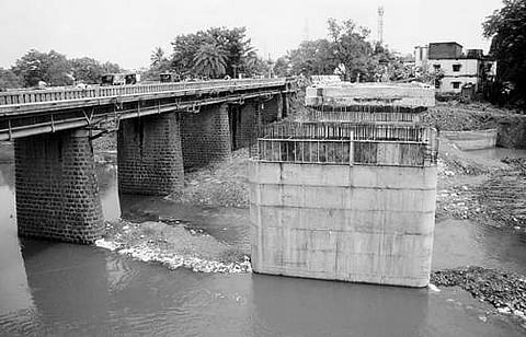 The under-construction bridge at Gobindtola | Express