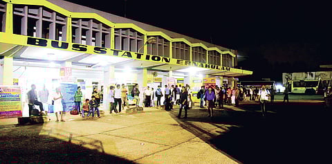 Pics: ALBIN MATHEW/While the KSRTC bus stand in the heart of the city is difficult enough during daytime, the poor lighting makes it a nightmare for passengers at night with all the filth around