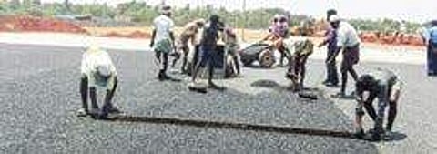 Bituminous premix for patchwork