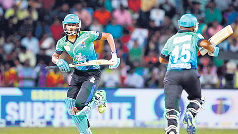 VB Thiruvallur Veerans’ NS Chaturved and S Siddharth stitched together a 125-run stand as they overcame Ruby Trichy Warriors in their match on Sunday