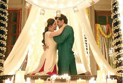 Hrithik Roshan with Yami Gautam in Kaabil