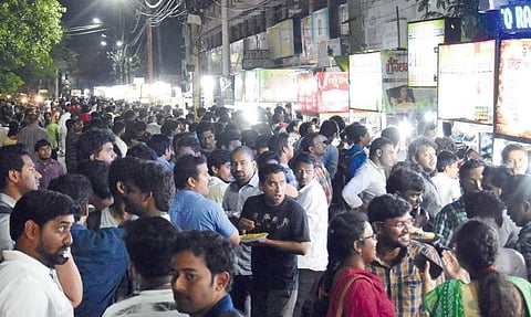 Officials plan crackdown on street food joints