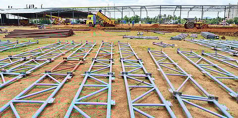 Work for a mega bus terminus in progress at Kilambakkam on the outskrirts of the city despite stumbling blocks | SUNISH P SURENDRAN