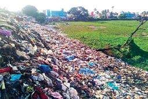 Surrounded by garbage, Chitlapakkam lake is crying out for help
