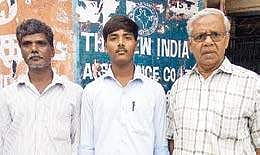 Thirumurthy with his father Kuppan (L) and founder of PIPS Prabha Kalvimani