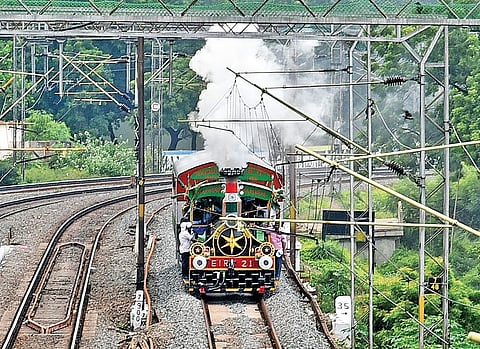 Heritage on Rail featuring steam locomotive ‘Express EIR 21’ on its way from Egmore to Kodambakkam on Sunday | P Jawahar