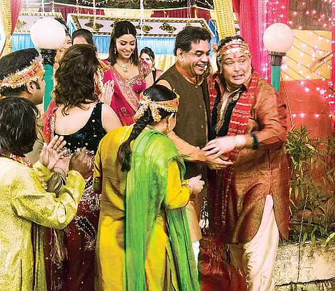 Paresh Rawal and Rishi Kapoor in a still from Patel Ki Punjabi Shaad.