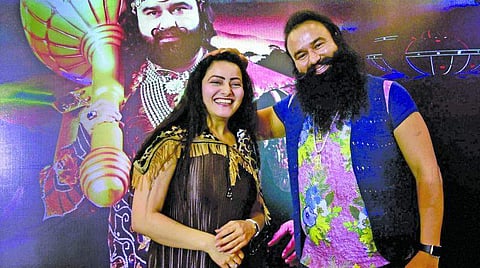 Dera Sacha Sauda chief Gurmeet Ram Rahim Singh and his adopted daughter Honeypreet Insan (Photo | PTI)