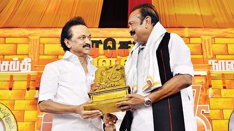 Tamil Nadu Chief Minister M K Stalin offering a memento to MDMK chief Vaiko at the Murasoli event.